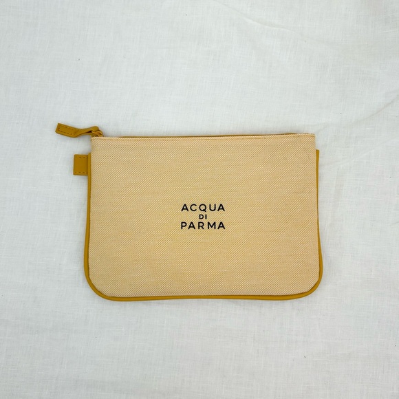 Acqua di Parma Air Canada First Business Class Yellow Pouch - Picture 2 of 8